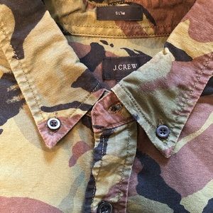 J.Crew Camo Long sleeve button up shirt - Men’s